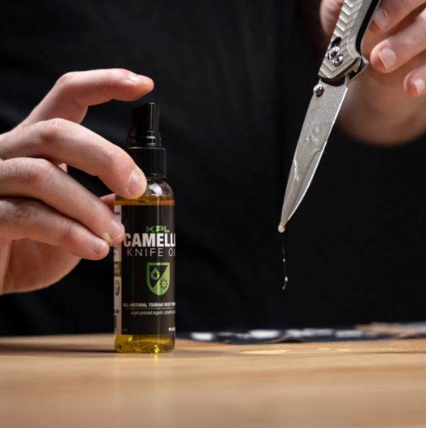 Skallywag Tactical Camellia Kitchen Knife Oil – Carbon Steel and Cast Iron