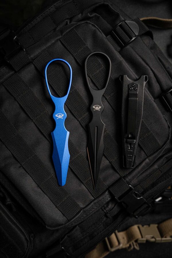 Skallywag Tactical D2 Dagger Kit