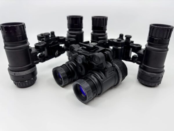 Low Light Innovations MH-1 Manual Gain Articulating Night Vision Goggle - BLACK