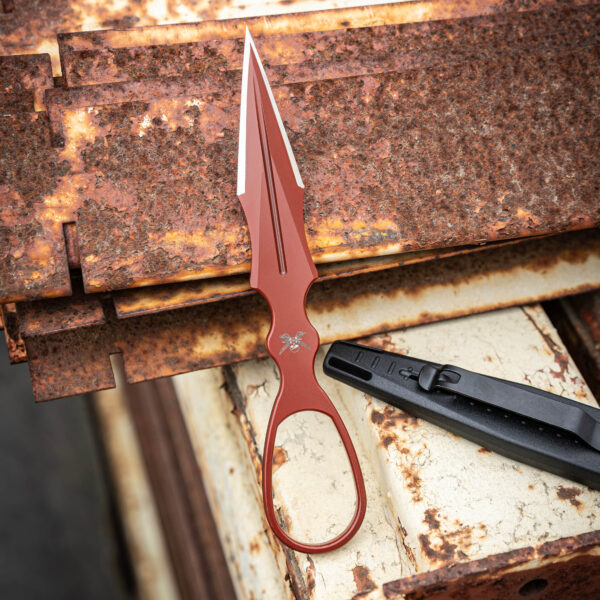 D2 DAGGER - Navajo Red